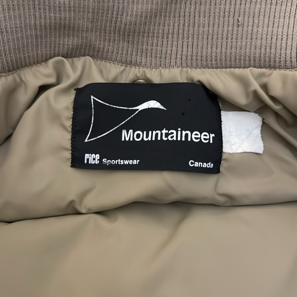 Men's Mountaineer Beige Puffer Jacket - Picture 13 of 16